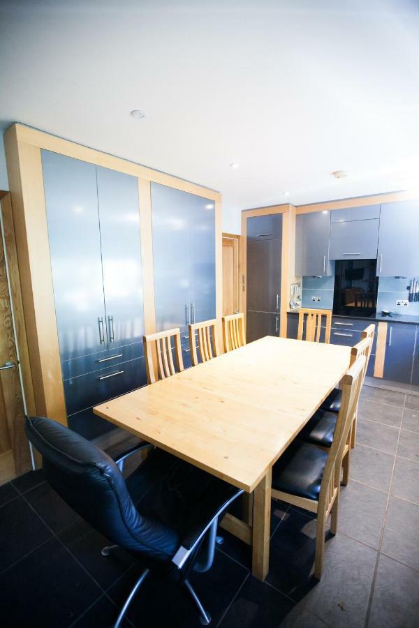 Honest University Apartment 2 Southampton Exterior foto